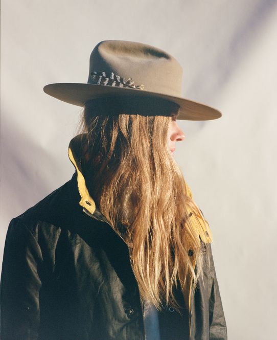 Main Image Amundsen Huntress Oilskin ...